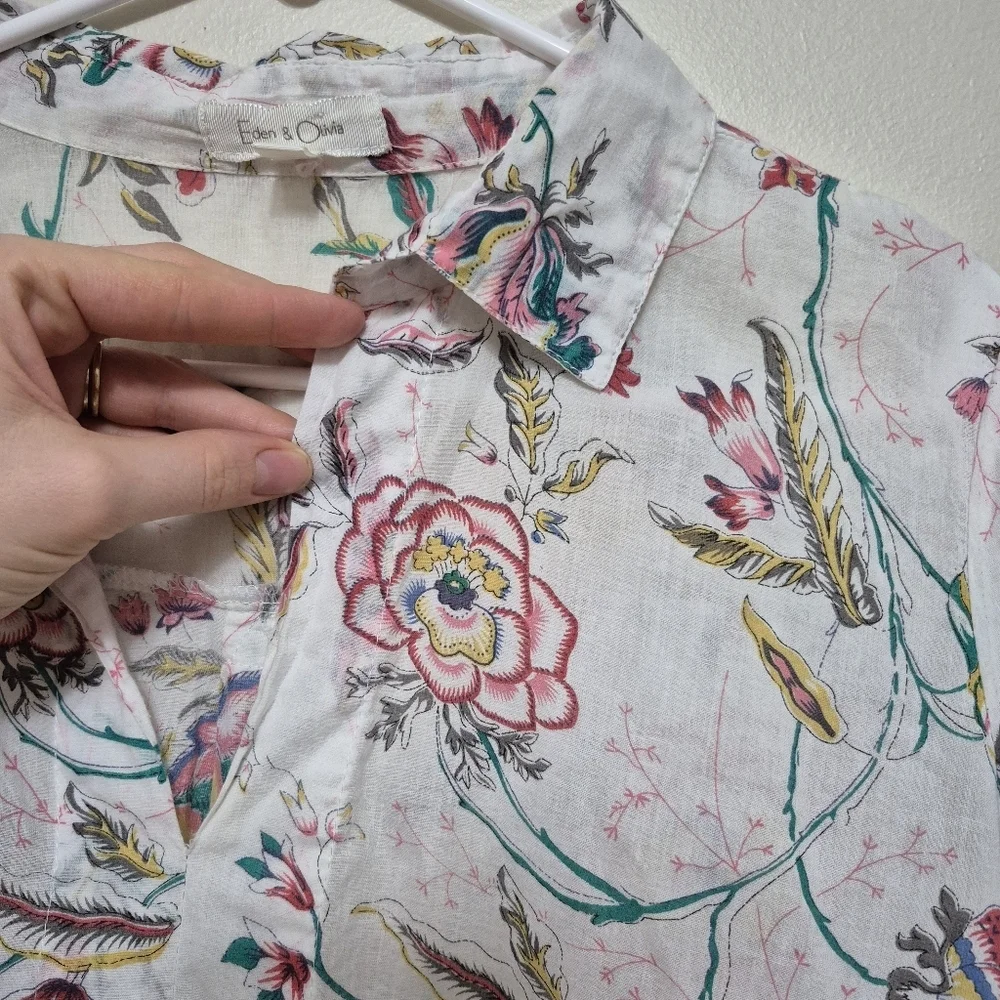 Eden & Olivia White Boho Summer Floral Cotton Gauze V-Neck Blouse Size M - Picture 3 of 6